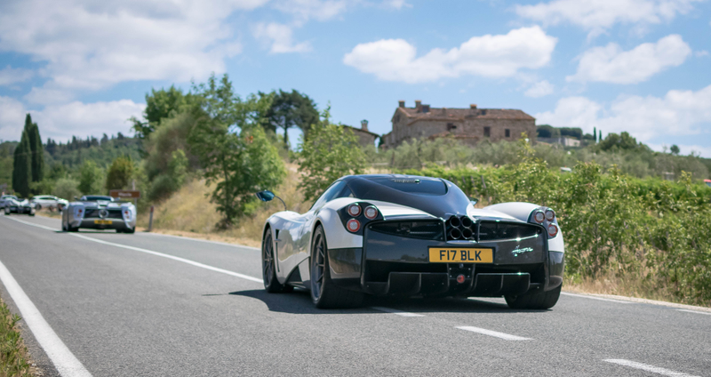 Illustration for article titled A Pagani Rally In Italy Puts All Other Car Meets To Shame